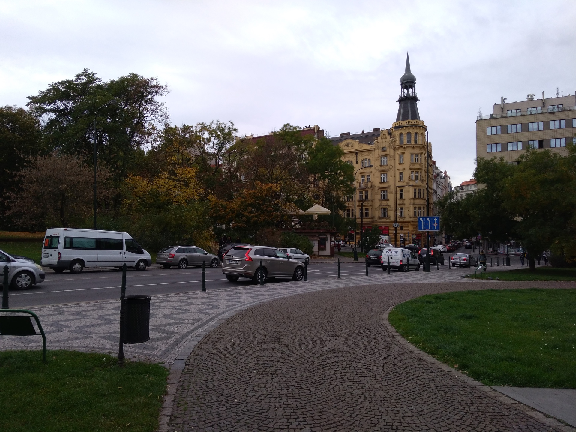 ASUS ZenFone 4 Max Plus