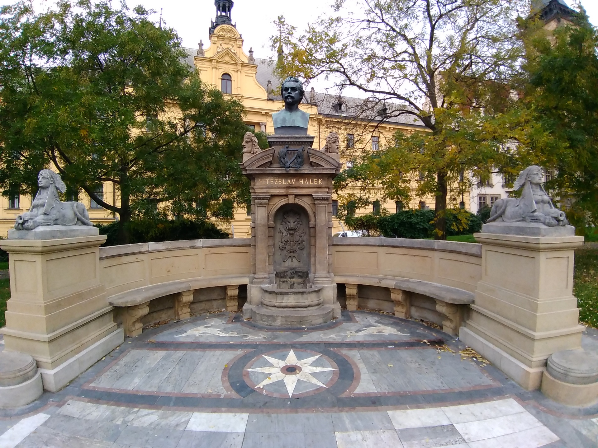 ASUS ZenFone 4 Max Plus