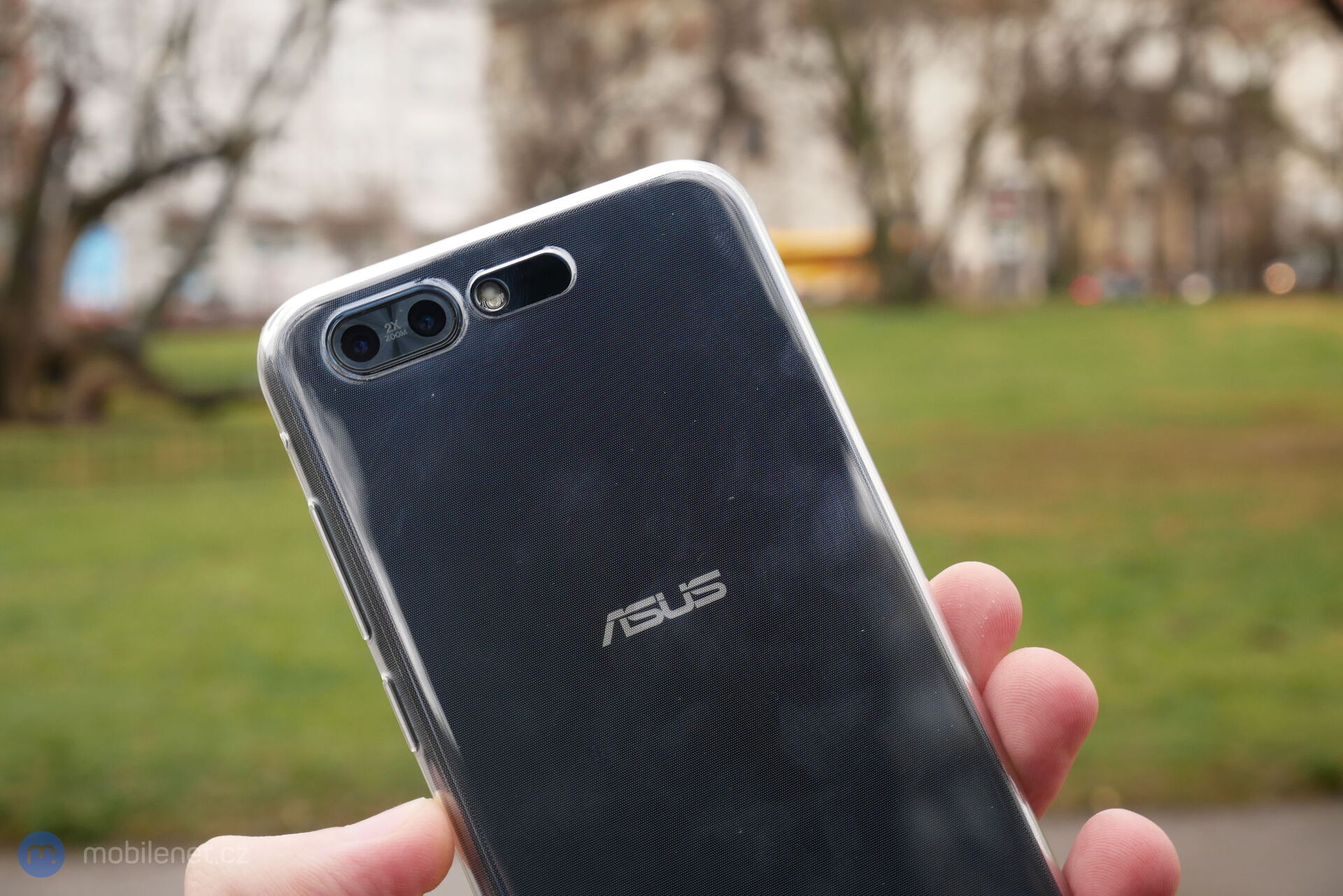 ASUS ZenFone 4 Pro