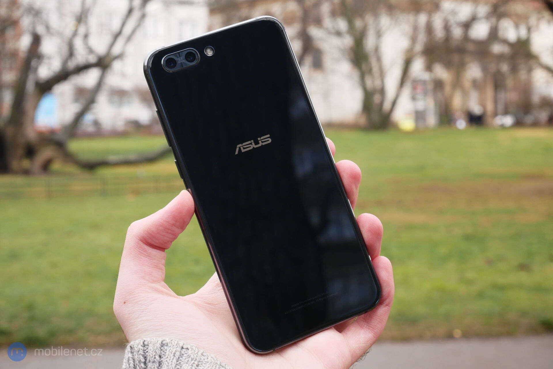 ASUS ZenFone 4 Pro