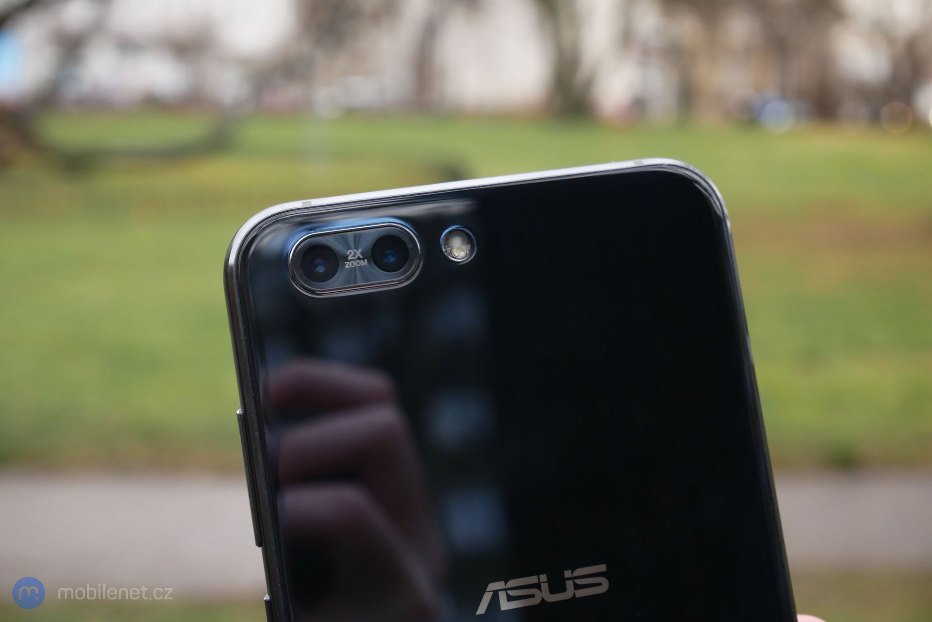 ASUS ZenFone 4 Pro