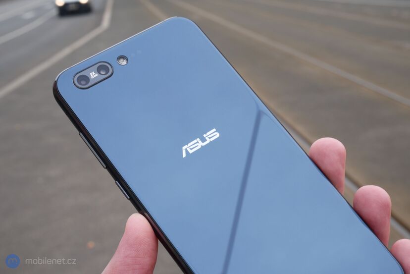 ASUS ZenFone 4 Pro