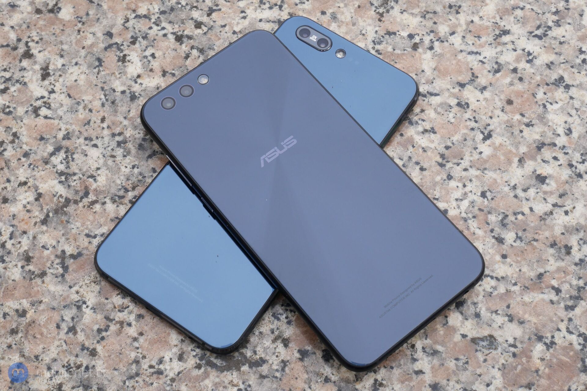 ASUS ZenFone 4 Pro
