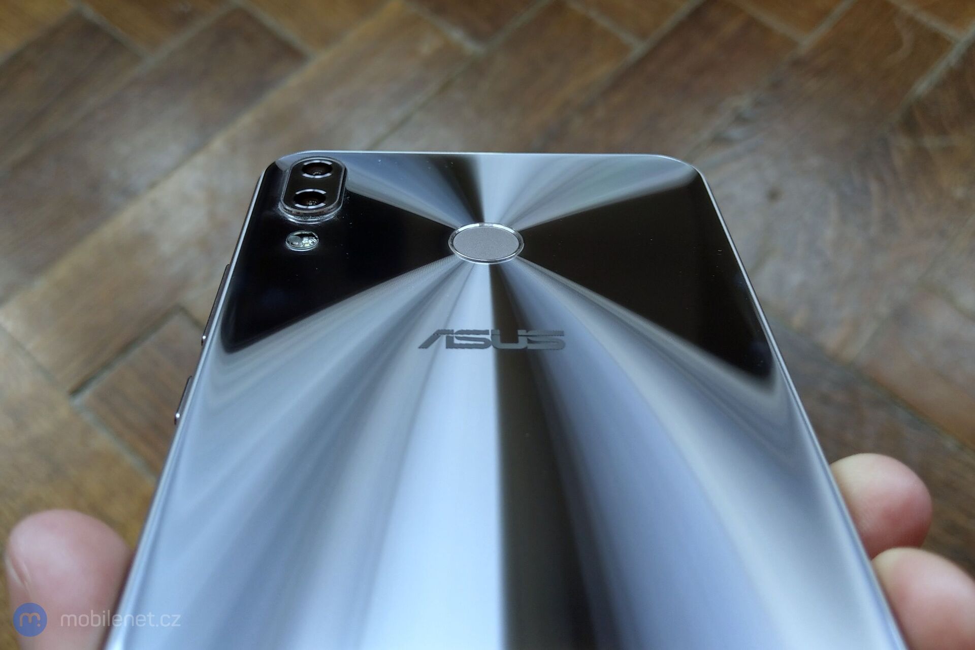 ASUS ZenFone 5 (2018)