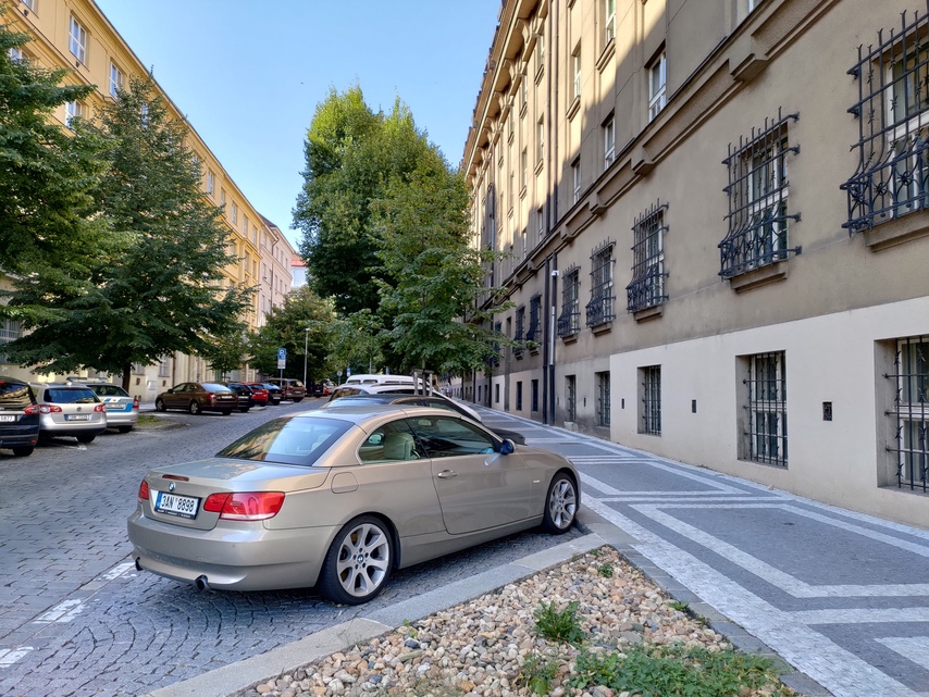 ASUS ZenFone 6 (2019)