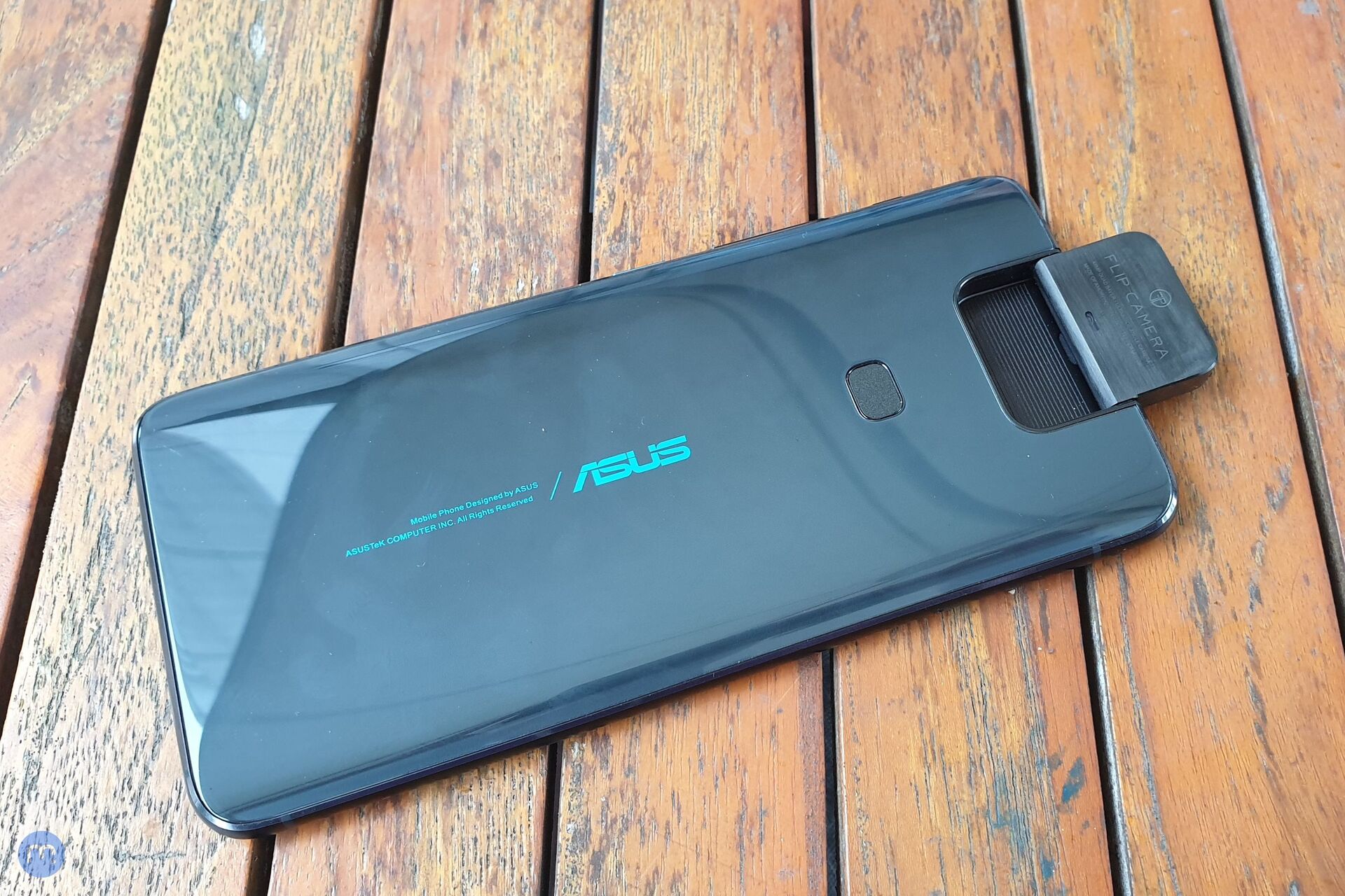 ASUS ZenFone 6