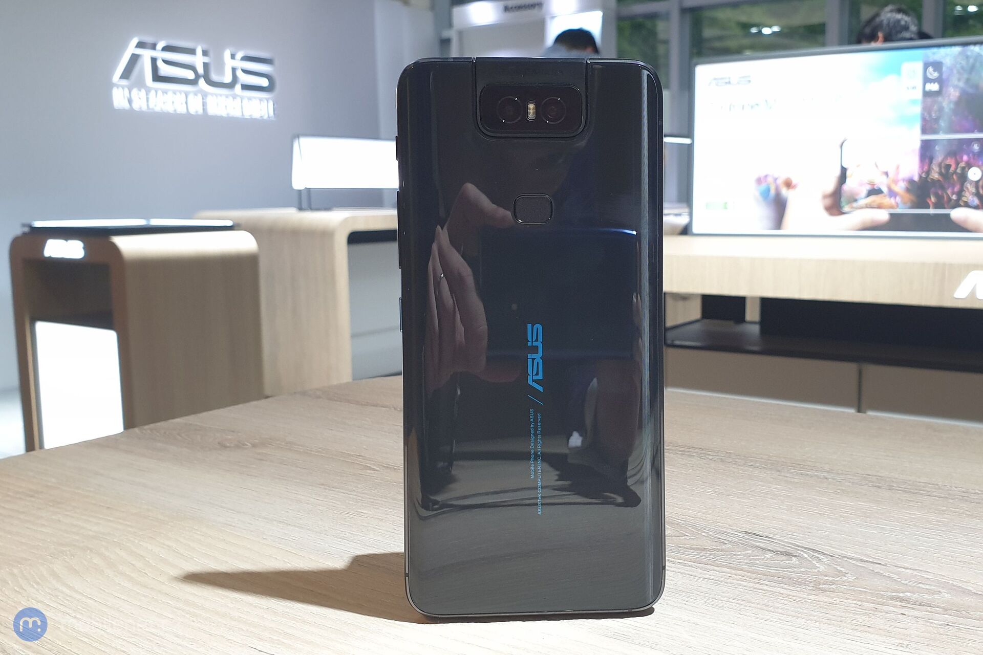 ASUS ZenFone 6