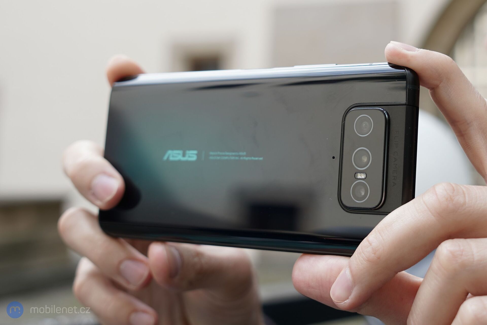 ASUS ZenFone 7 Pro