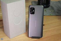 ASUS ZenFone 8