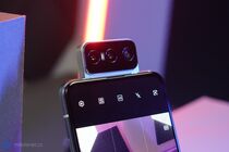 ASUS ZenFone 8 Flip