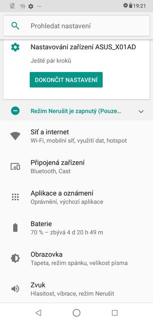 ASUS ZenFone Max M2