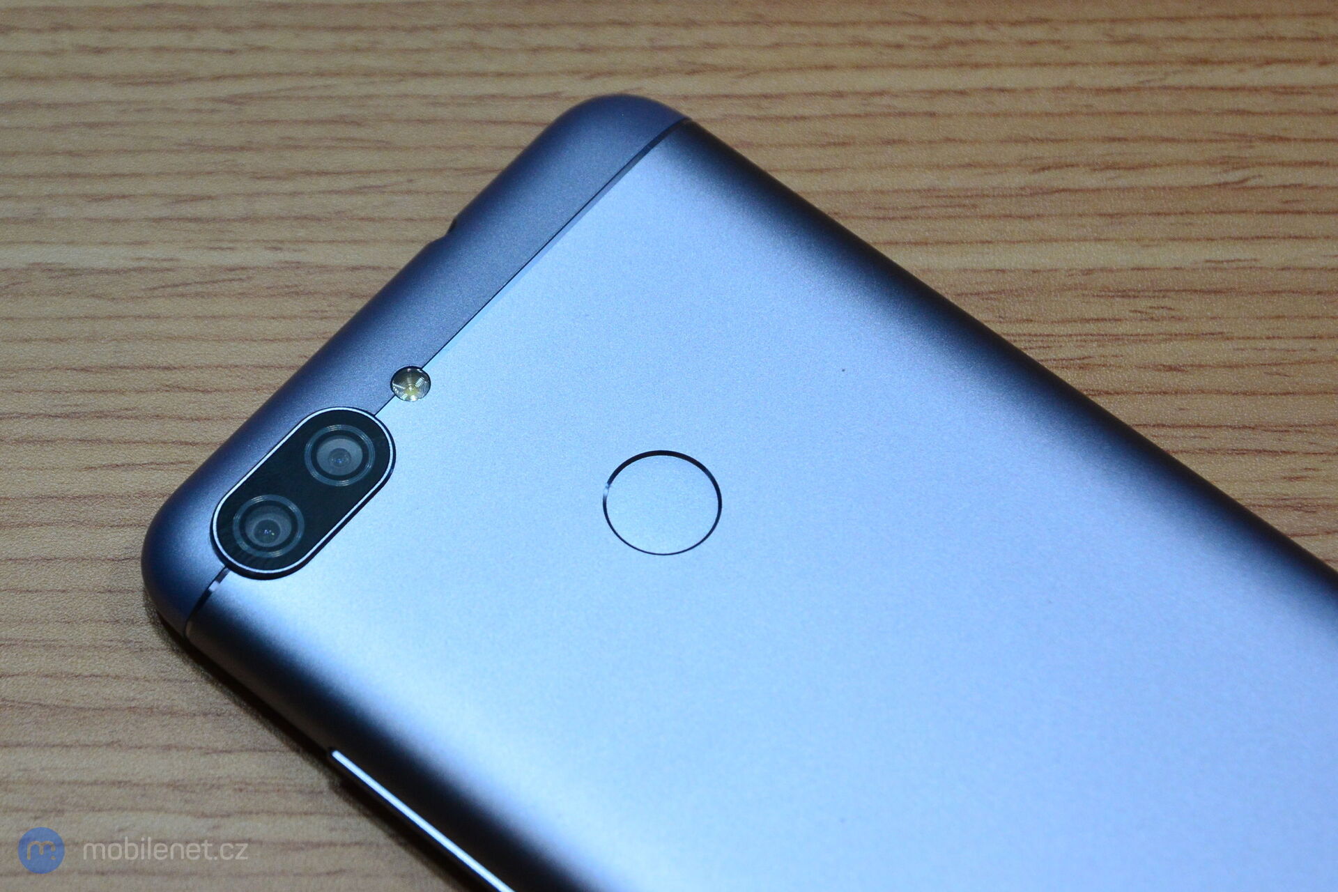 ASUS ZenFone Max Plus (M1)