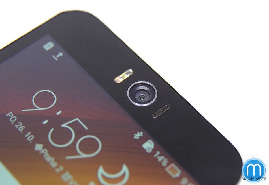 ASUS ZenFone Selfie
