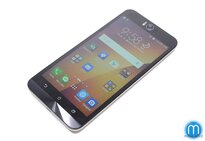 ASUS ZenFone Selfie