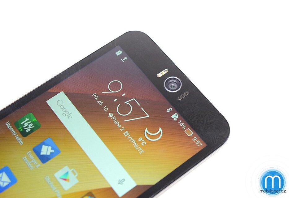 ASUS ZenFone Selfie