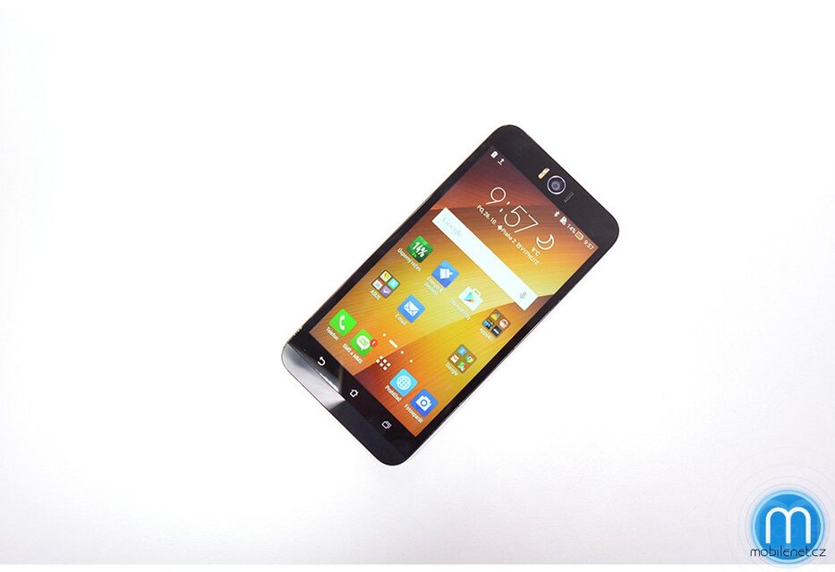 ASUS ZenFone Selfie