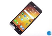 ASUS ZenFone Selfie