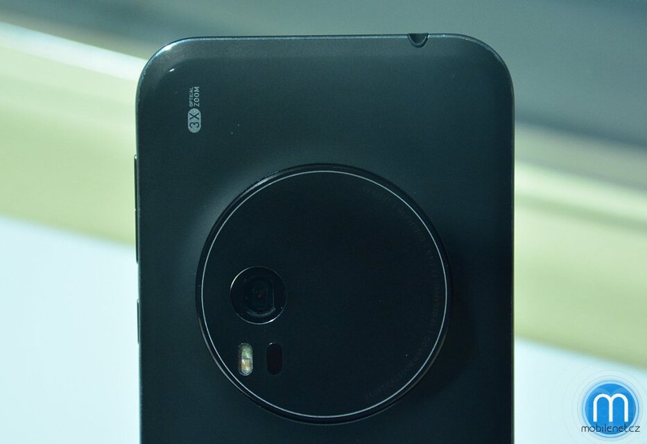 ASUS ZenFone Zoom