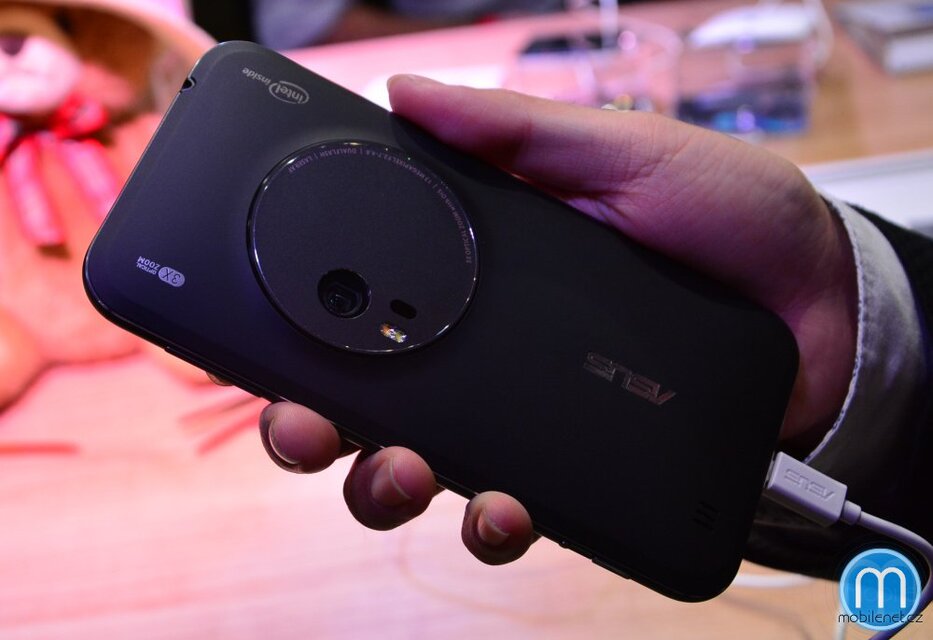 ASUS ZenFone Zoom