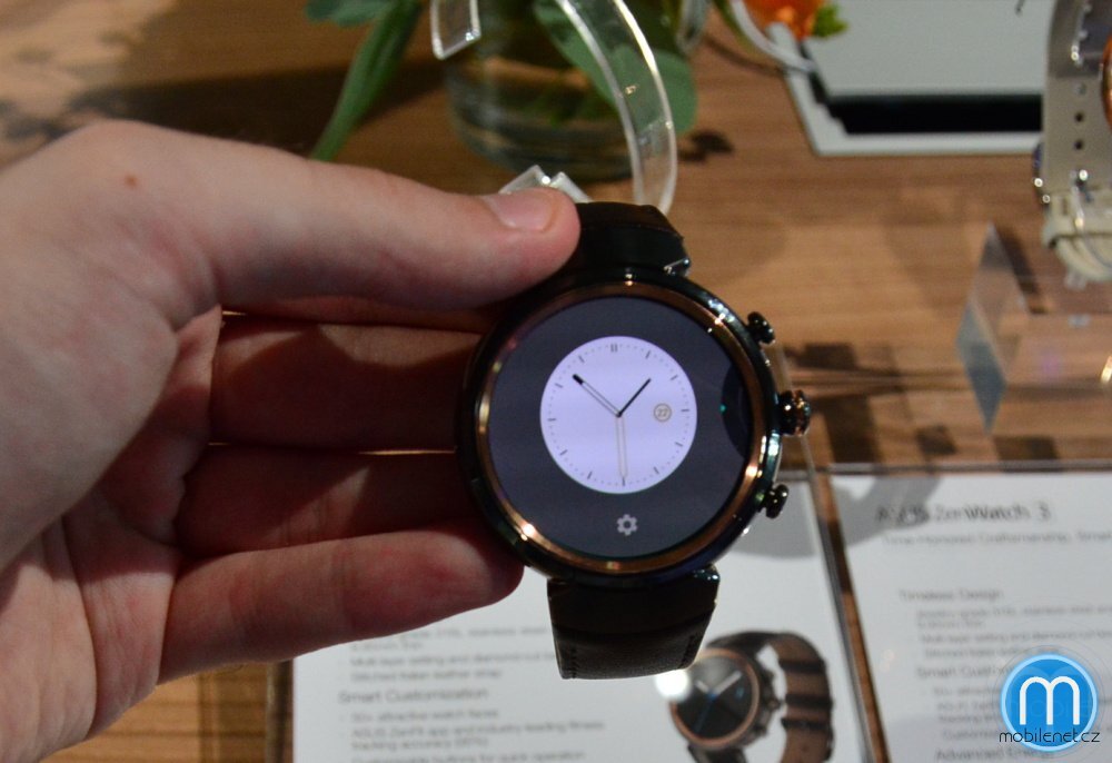 ASUS ZenWatch 3