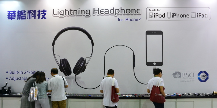 Axpro sluchátka pro iPhone 7