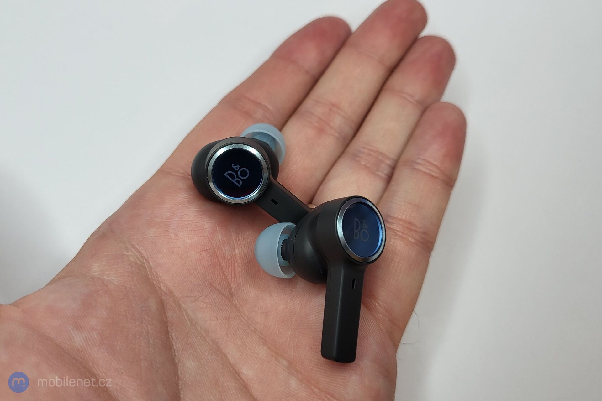 Bang & Olufsen Beoplay EX