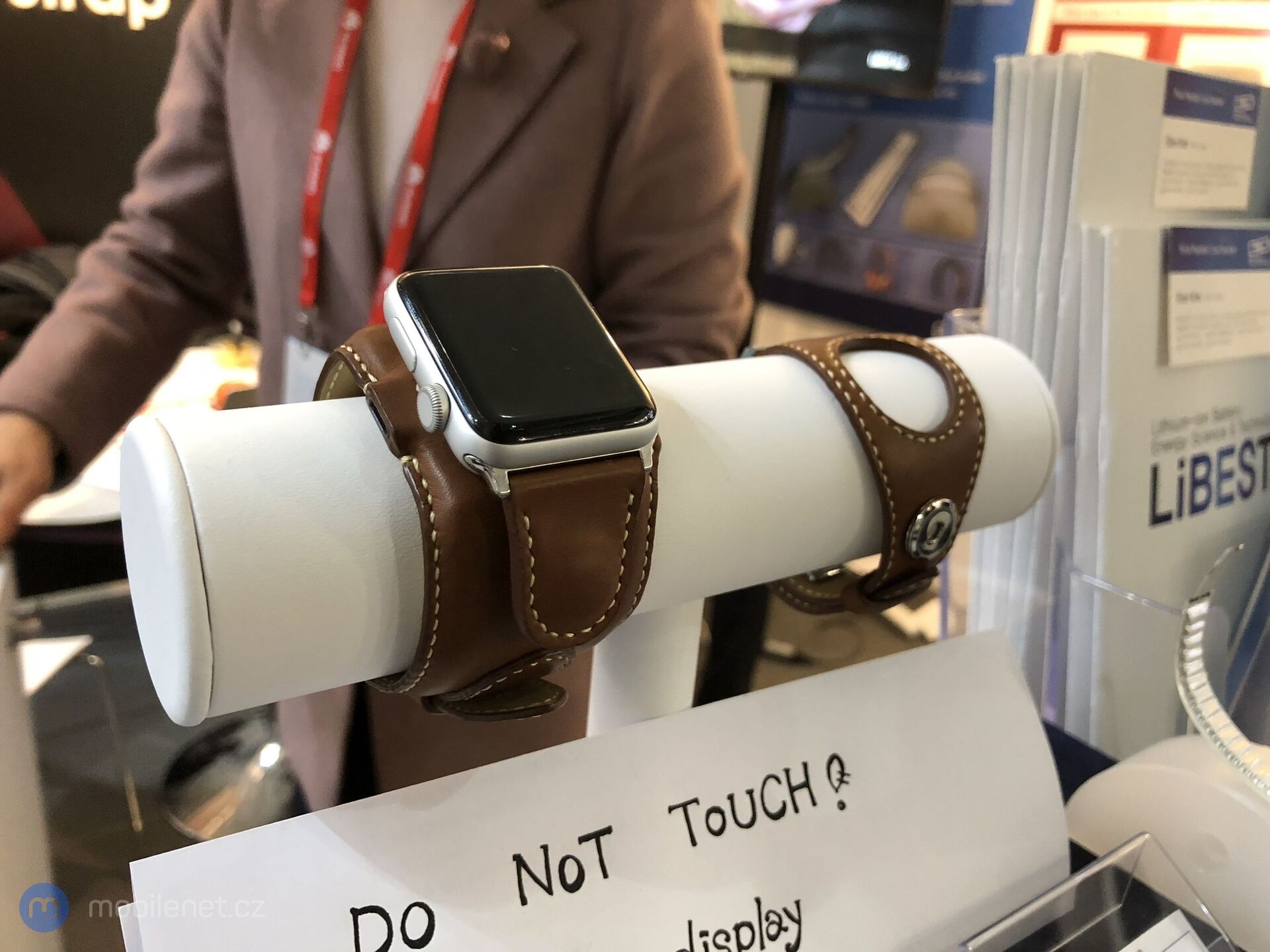 Baterie LiFlex a řemínek k hodinkám Apple Watch
