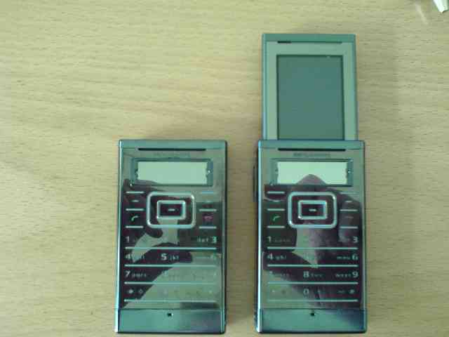 BenQ-Siemens SL98 - unikátní vysouvák naruby?