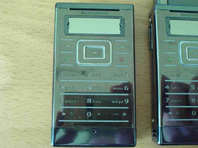 BenQ-Siemens SL98 - unikátní vysouvák naruby?