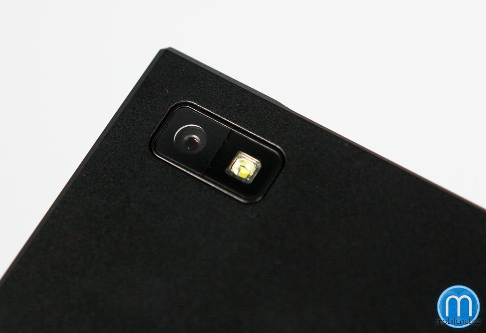 BlackBerry 10 Dev Alpha B