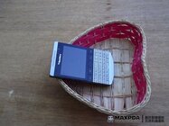 BlackBerry 9980 Knight