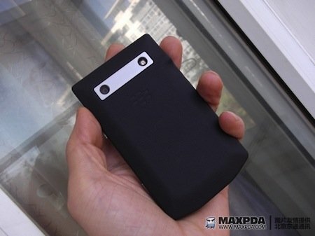 BlackBerry 9980 Knight