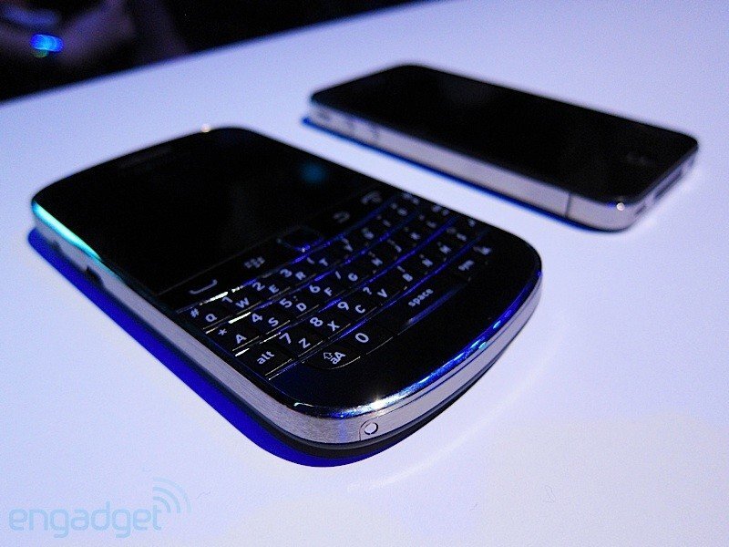 BlackBerry Bold Touch 9900