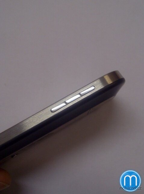 BlackBerry Bold Touch 9900