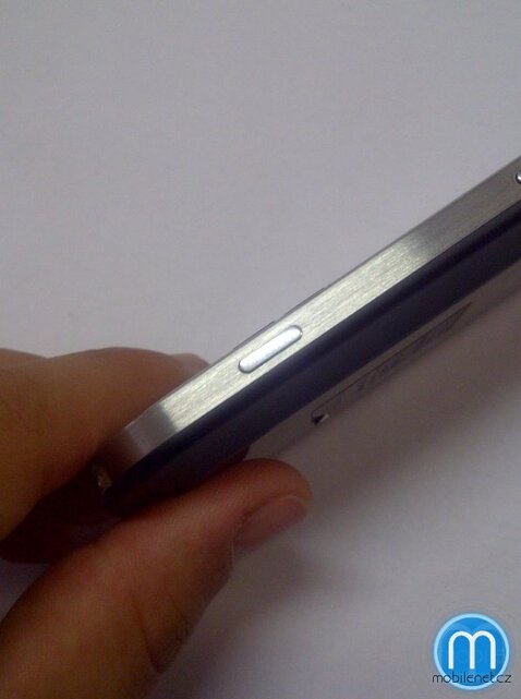 BlackBerry Bold Touch 9900