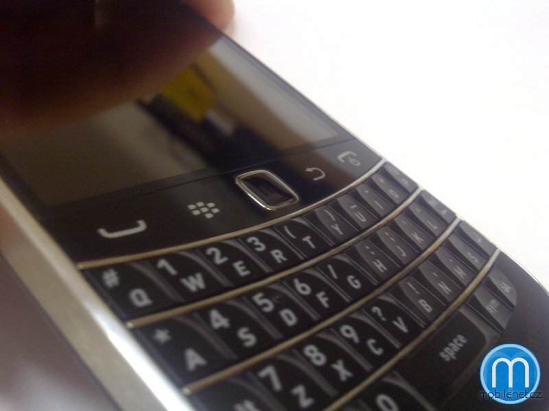 BlackBerry Bold Touch 9900