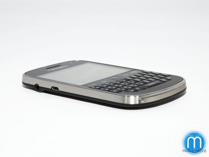 BlackBerry Bold Touch 9900