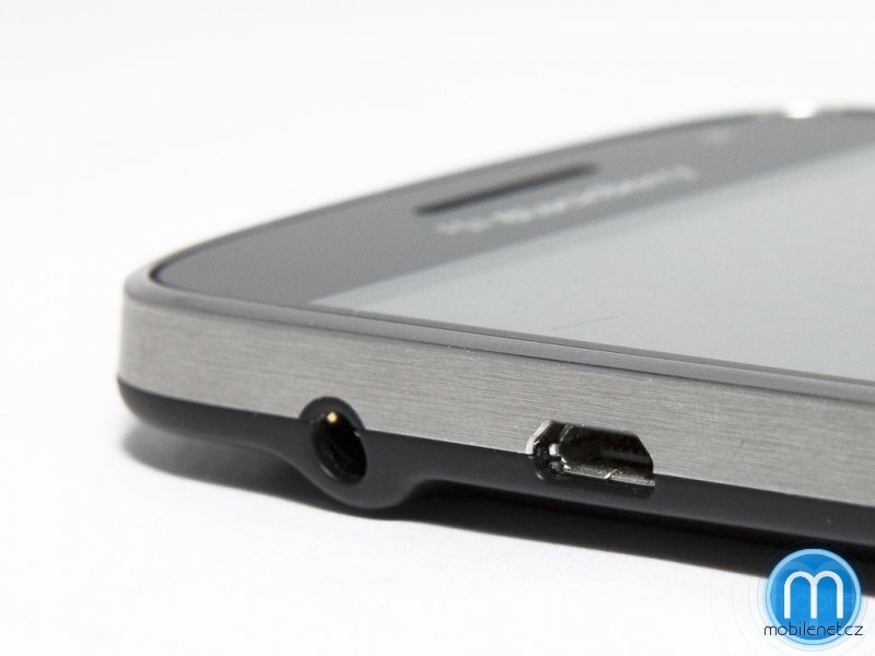 BlackBerry Bold Touch 9900