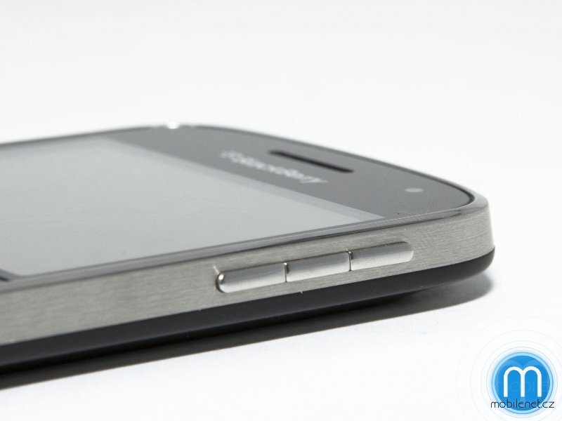 BlackBerry Bold Touch 9900