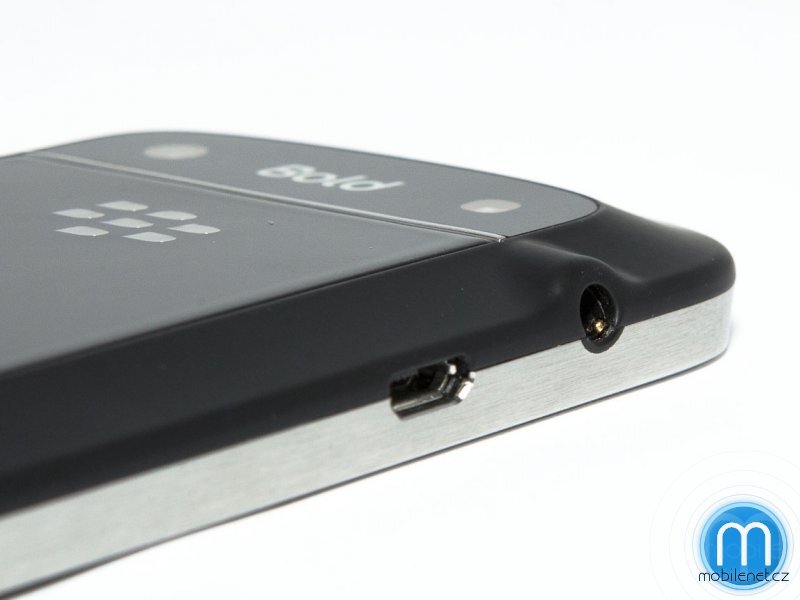 BlackBerry Bold Touch 9900