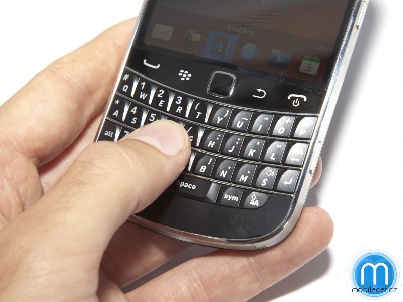 BlackBerry Bold Touch 9900