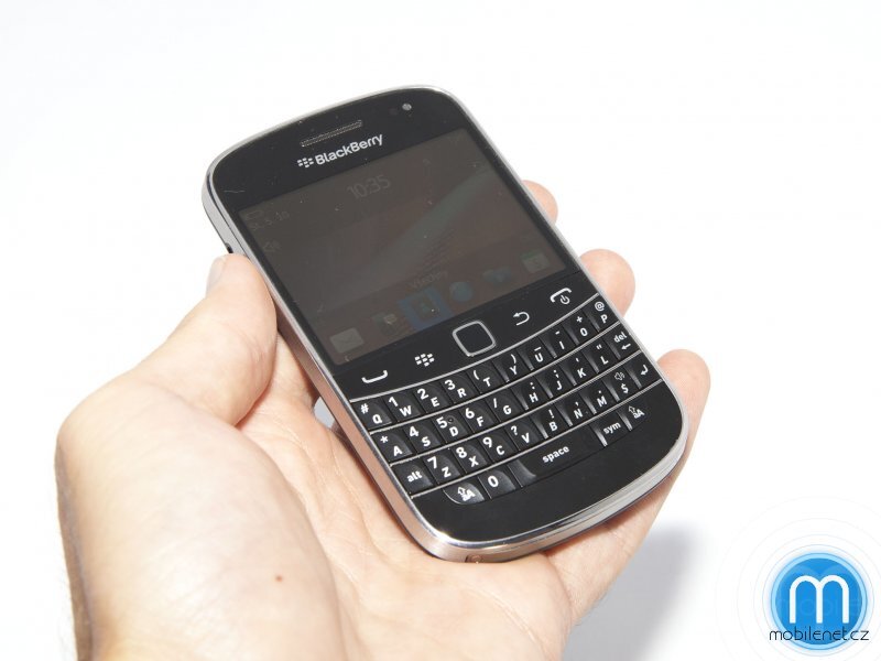 BlackBerry Bold Touch 9900