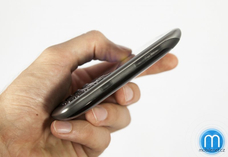 BlackBerry Curve 9320