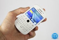 BlackBerry Curve 9320