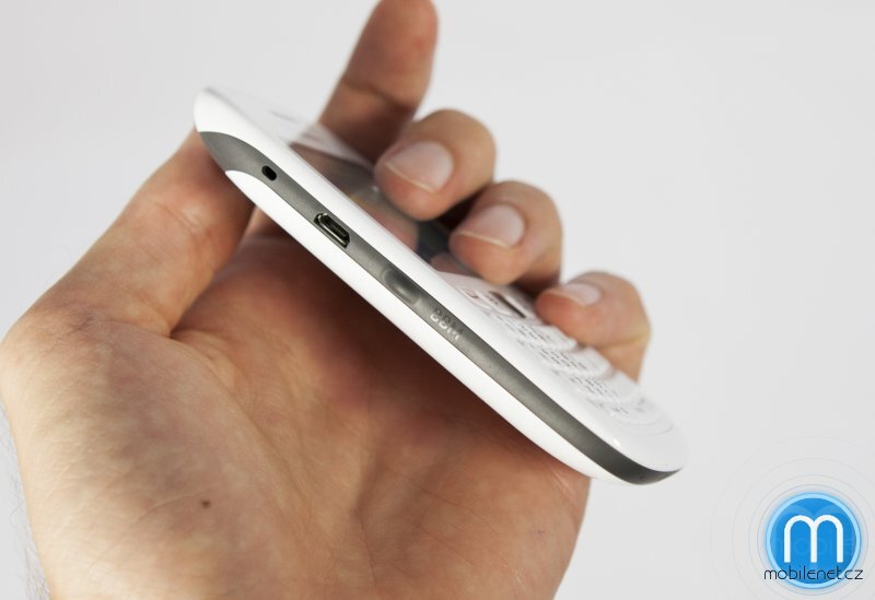 BlackBerry Curve 9320