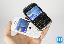 BlackBerry Curve 9320