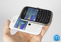 BlackBerry Curve 9320