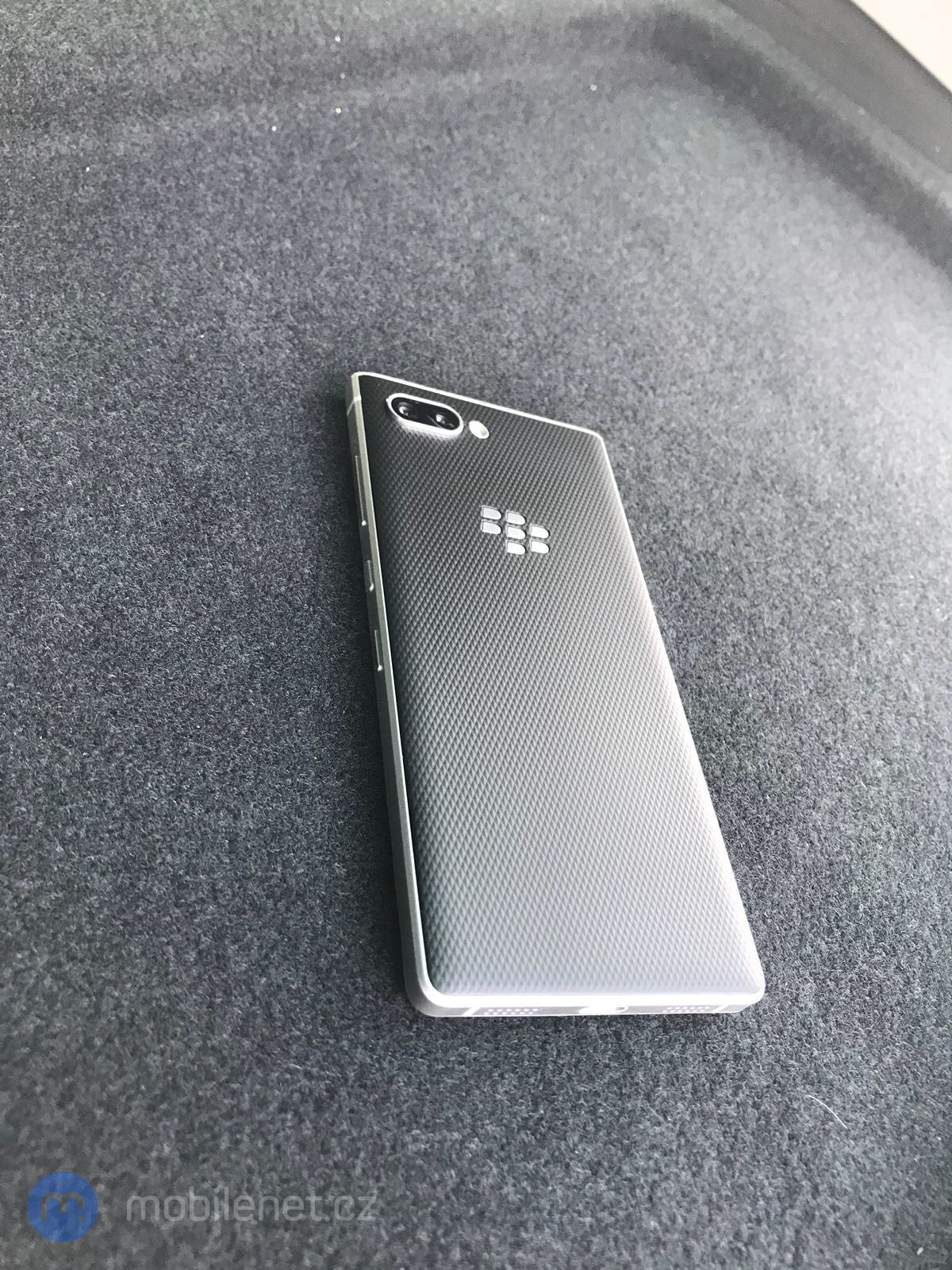 BlackBerry KEY2