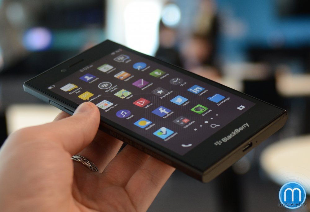 BlackBerry Leap