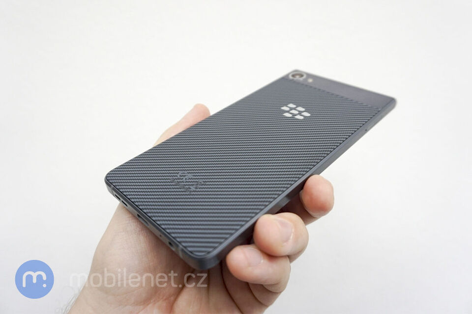 BlackBerry Motion